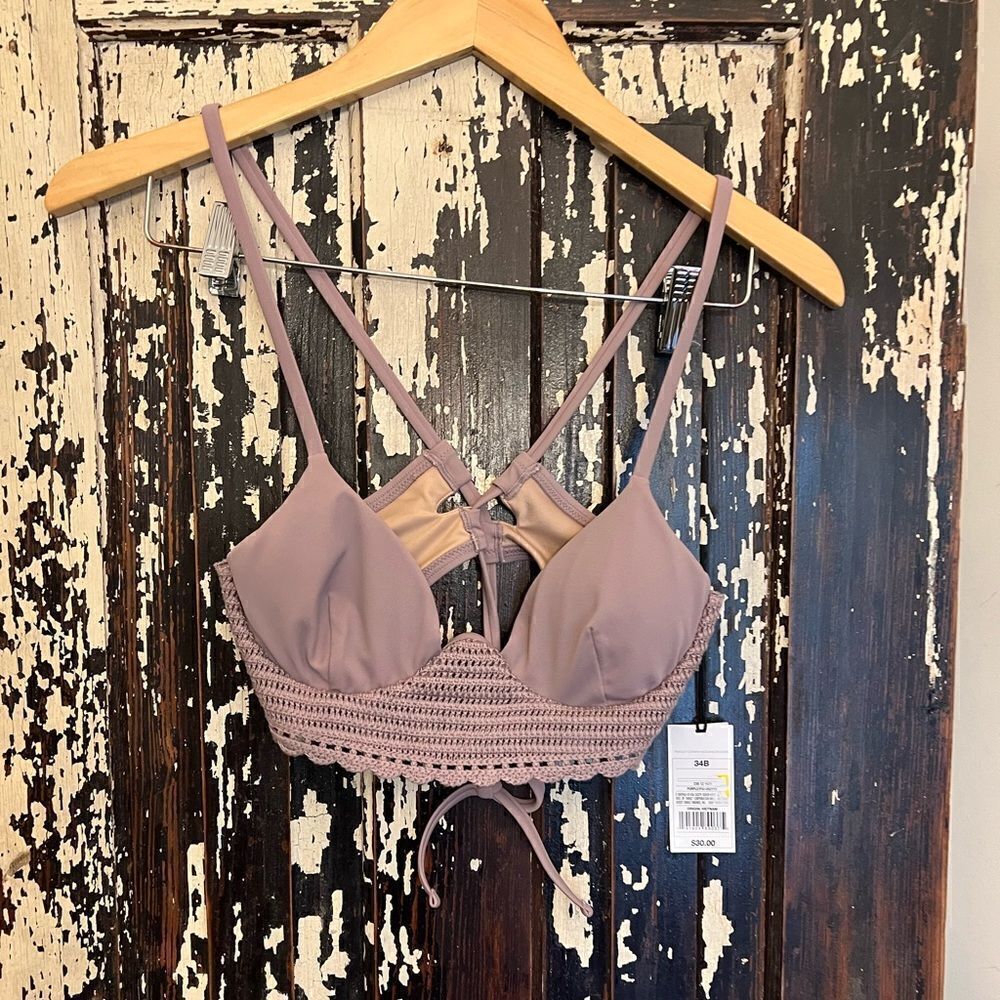 Women’s NWT Shade & Shore Boho Bikini Tie Top.  Size 34B